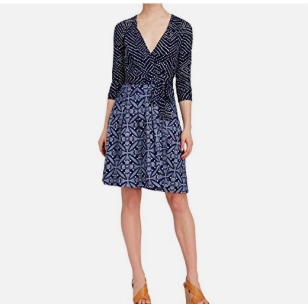 Diane von Furstenberg DVF Mixed Print Wrap Dress Navy White Floral Dot Size 12
